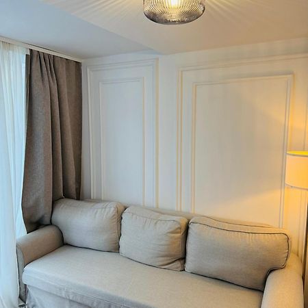 Apartment Stari Dvor Kaštela 外观 照片