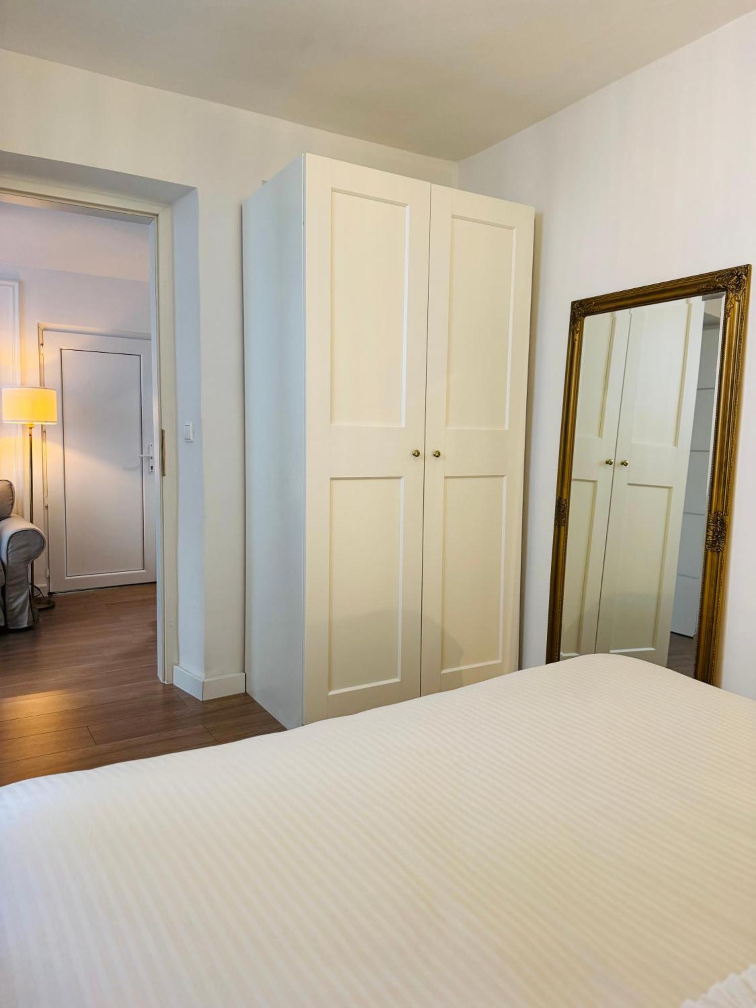 Apartment Stari Dvor Kaštela 外观 照片