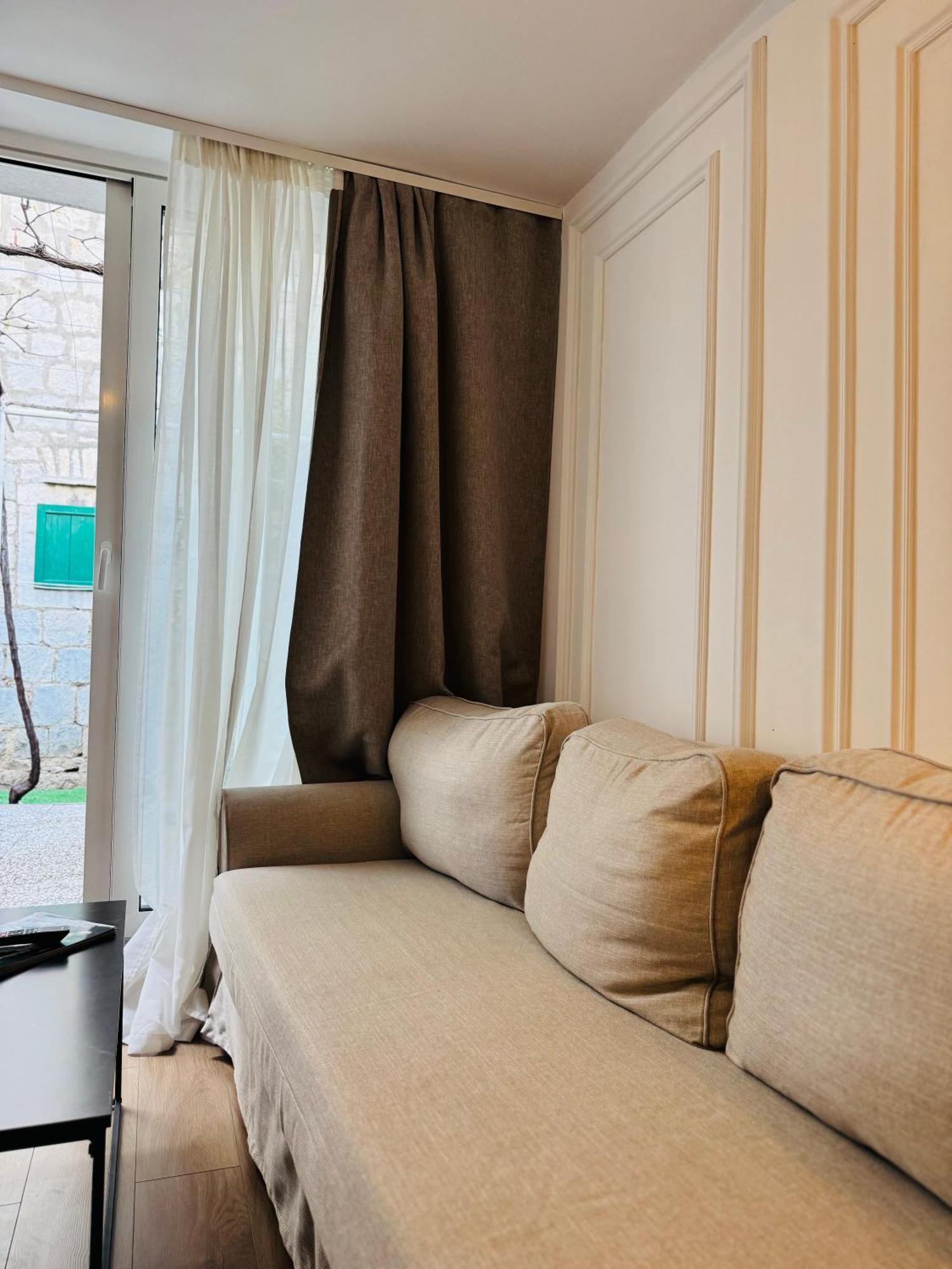Apartment Stari Dvor Kaštela 外观 照片