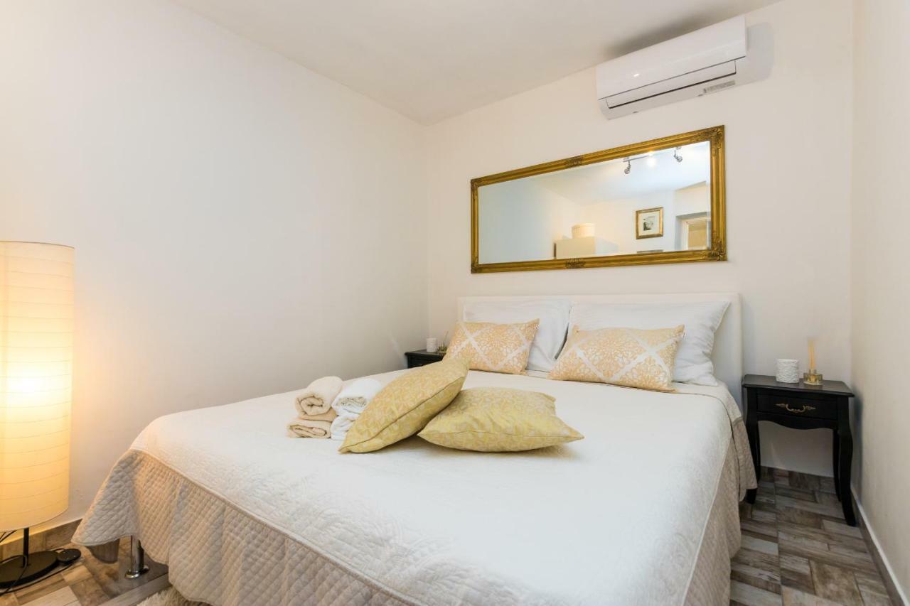Apartment Stari Dvor Kaštela 外观 照片