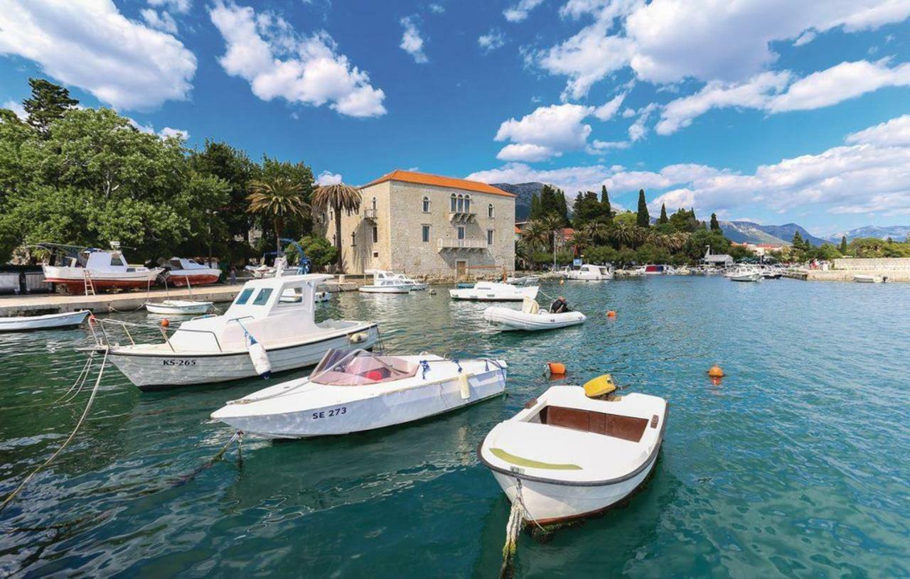 Apartment Stari Dvor Kaštela 外观 照片